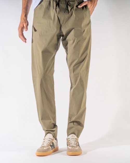 Pantalones NINE IN THE...
