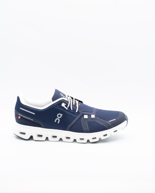 Sneakers ON Cloud 6...